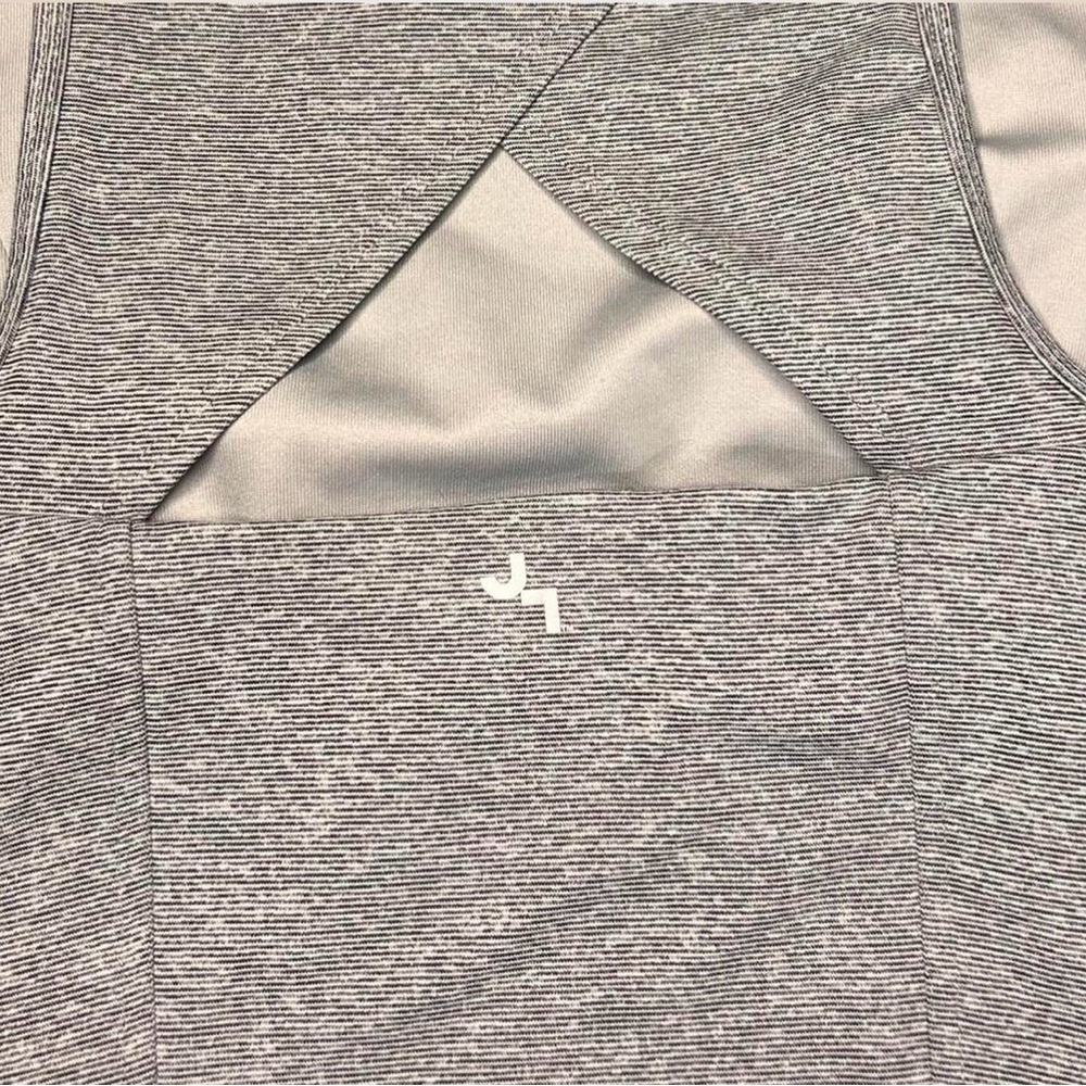 JoyLab women’s Heather‎ Gray Cropped Tank Top Size XxL - Picture 6 of 6